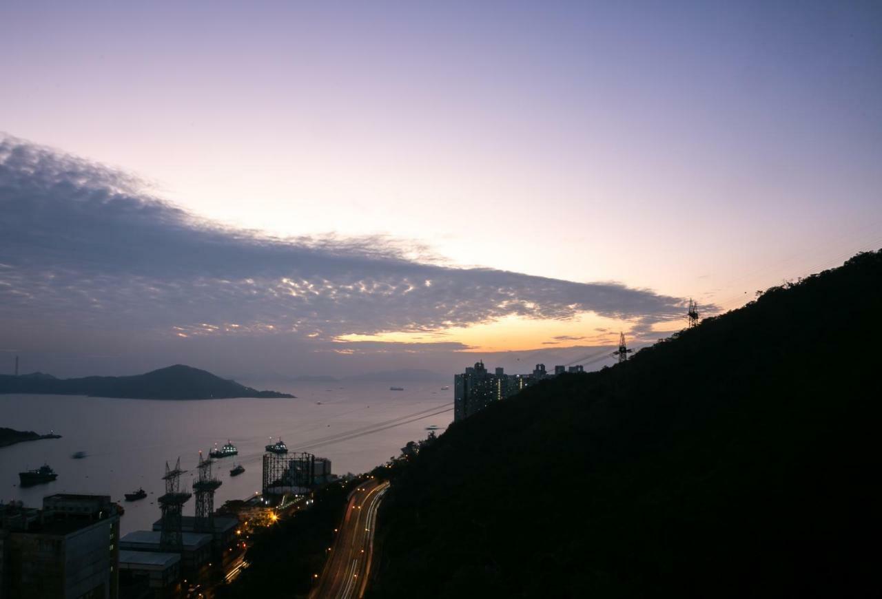 Hong Kong Reese Hotel Exterior photo